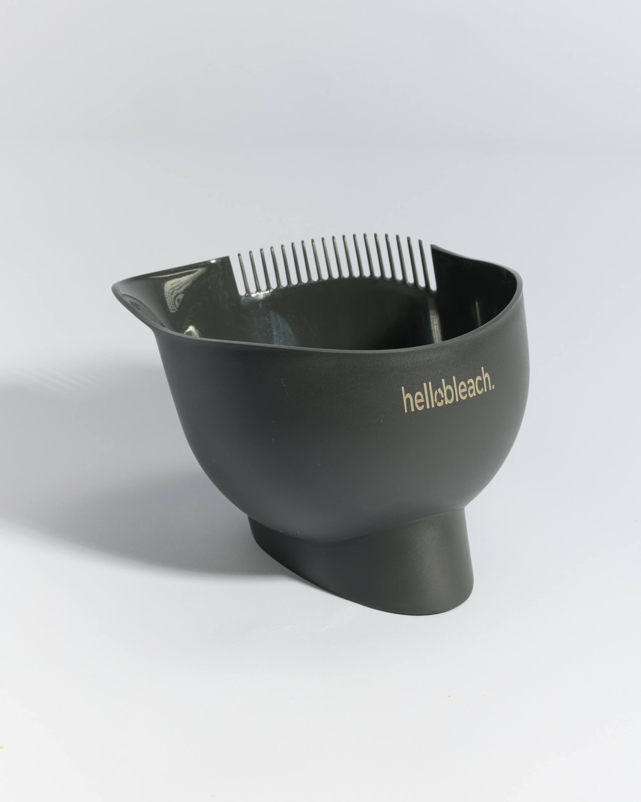 Bol à teinte profonde Hello Bleach avec dents
