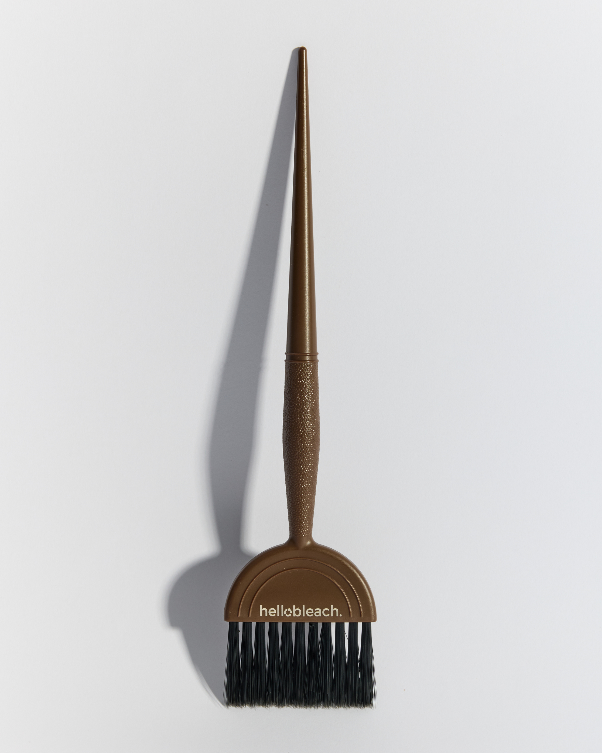 Pinceau à teinte moyenne Hello Bleach