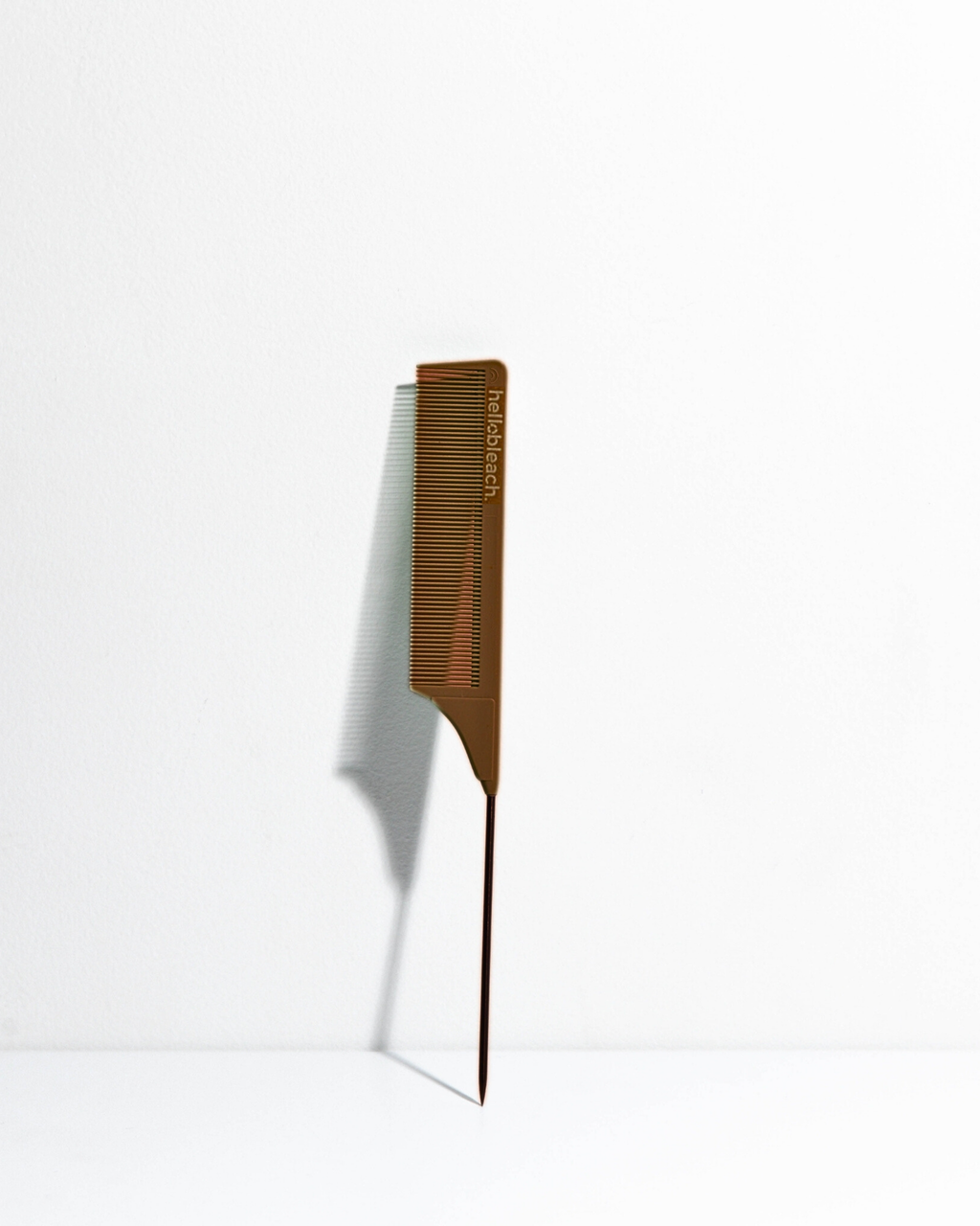 Tail Comb w Stainless Steel Tip