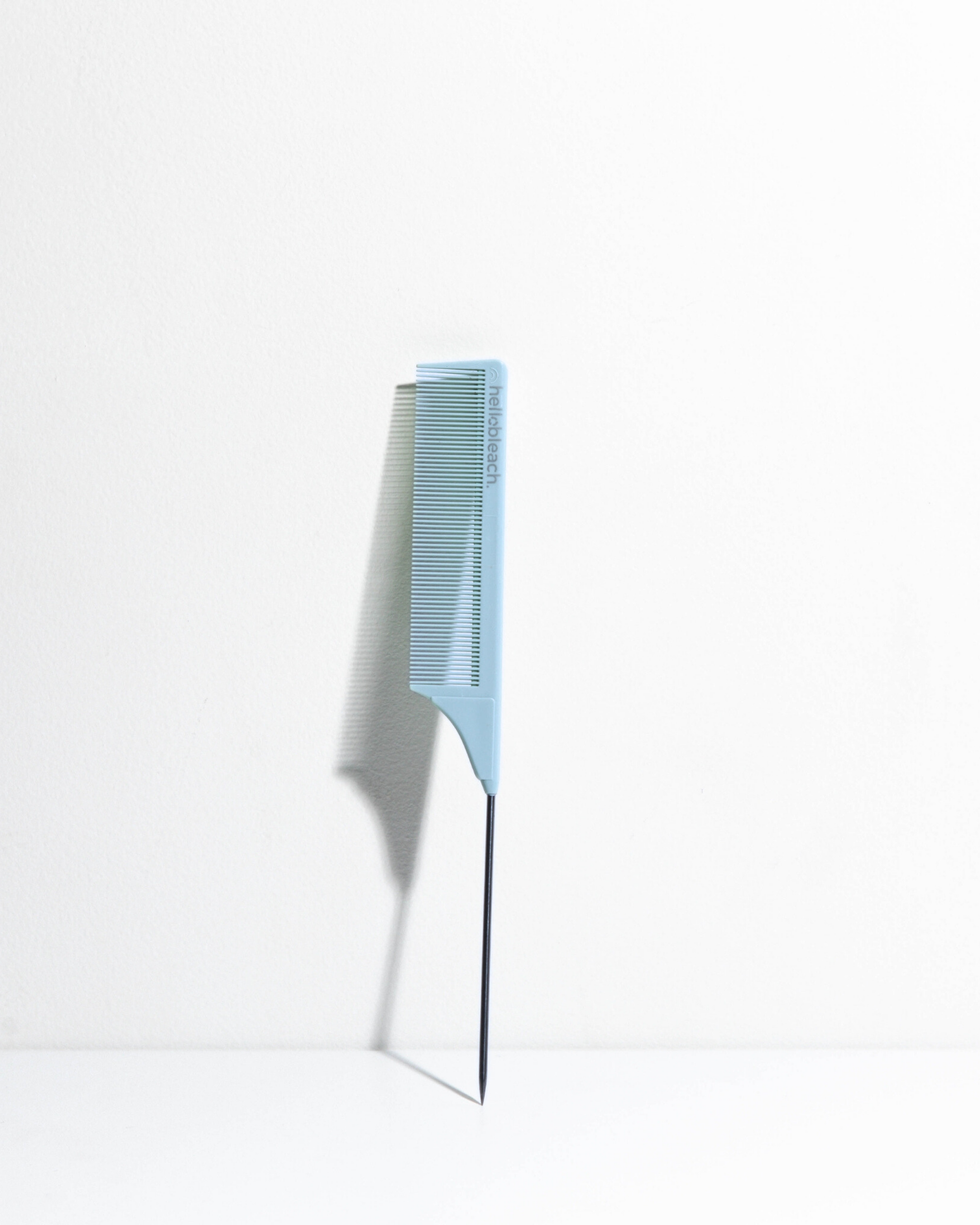 Tail Comb w Stainless Steel Tip