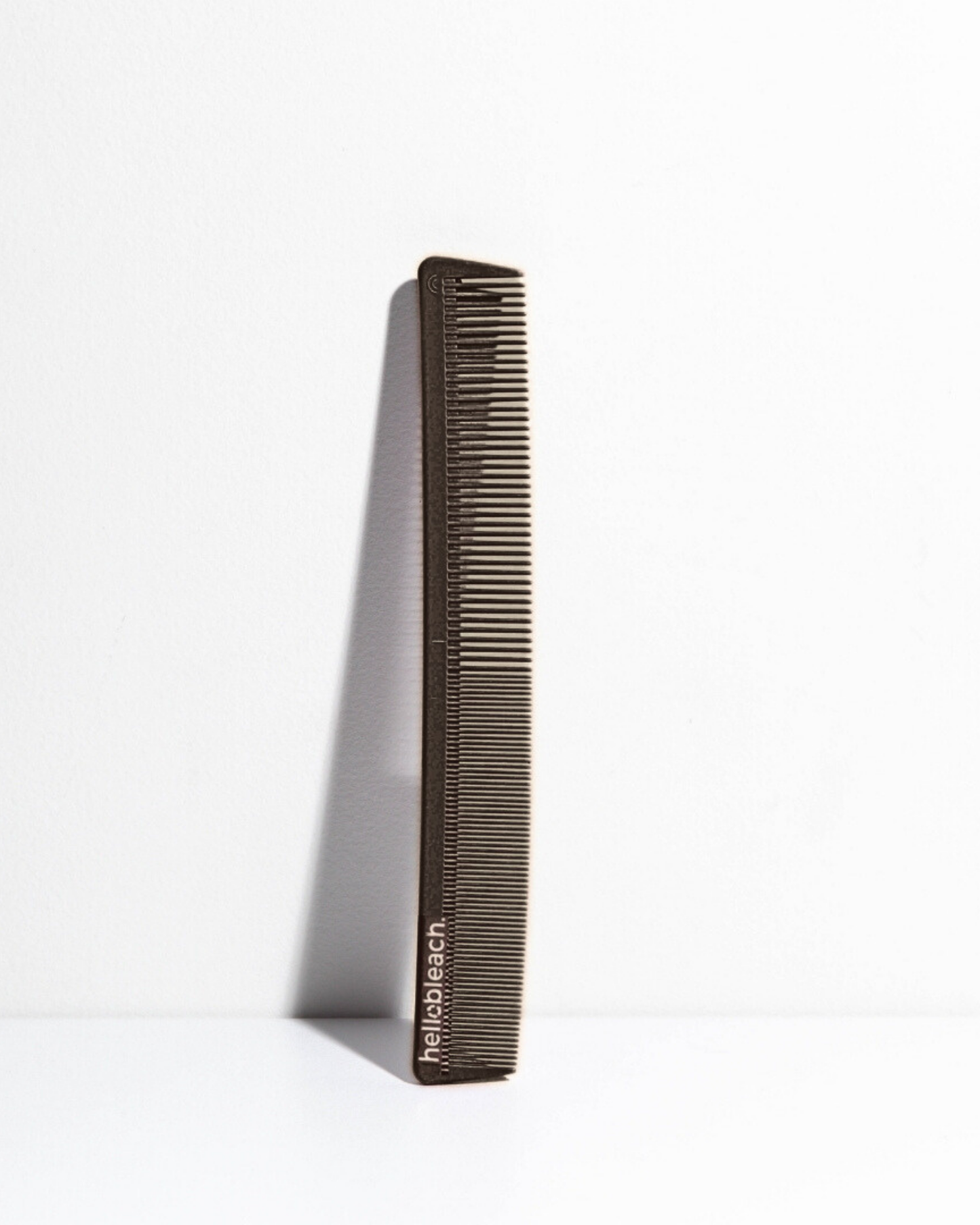 Hello Bleach Grand peigne coiffant 30 cm